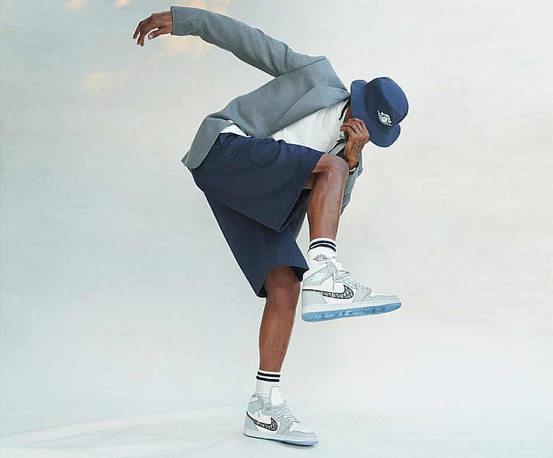 Dior X Jordan 為什麼引來 500 萬人瘋搶?