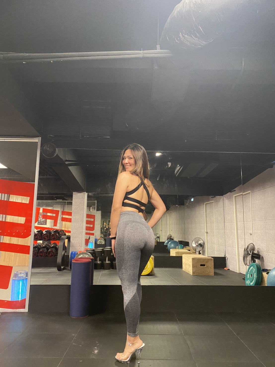 女性健身「新手必讀」,蜜桃臀訓練課表!